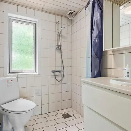 Gorgeous Home In Blavand With Sauna Blåvand